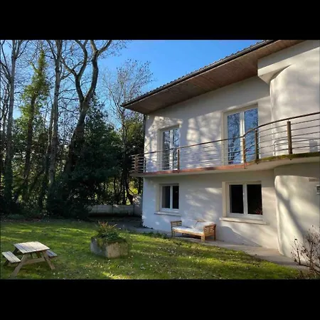 ヴィラ Magnifique La Rochelle ラ・ロシェル